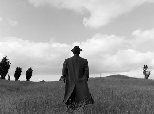 Literarischer Rundgang mit Rezitatorin Kerstin Müller und Kunstvermittlerin Heike Mühl in der Ausstellung Rodney Smith – Die Alchemie des Lichts. (TIPP)